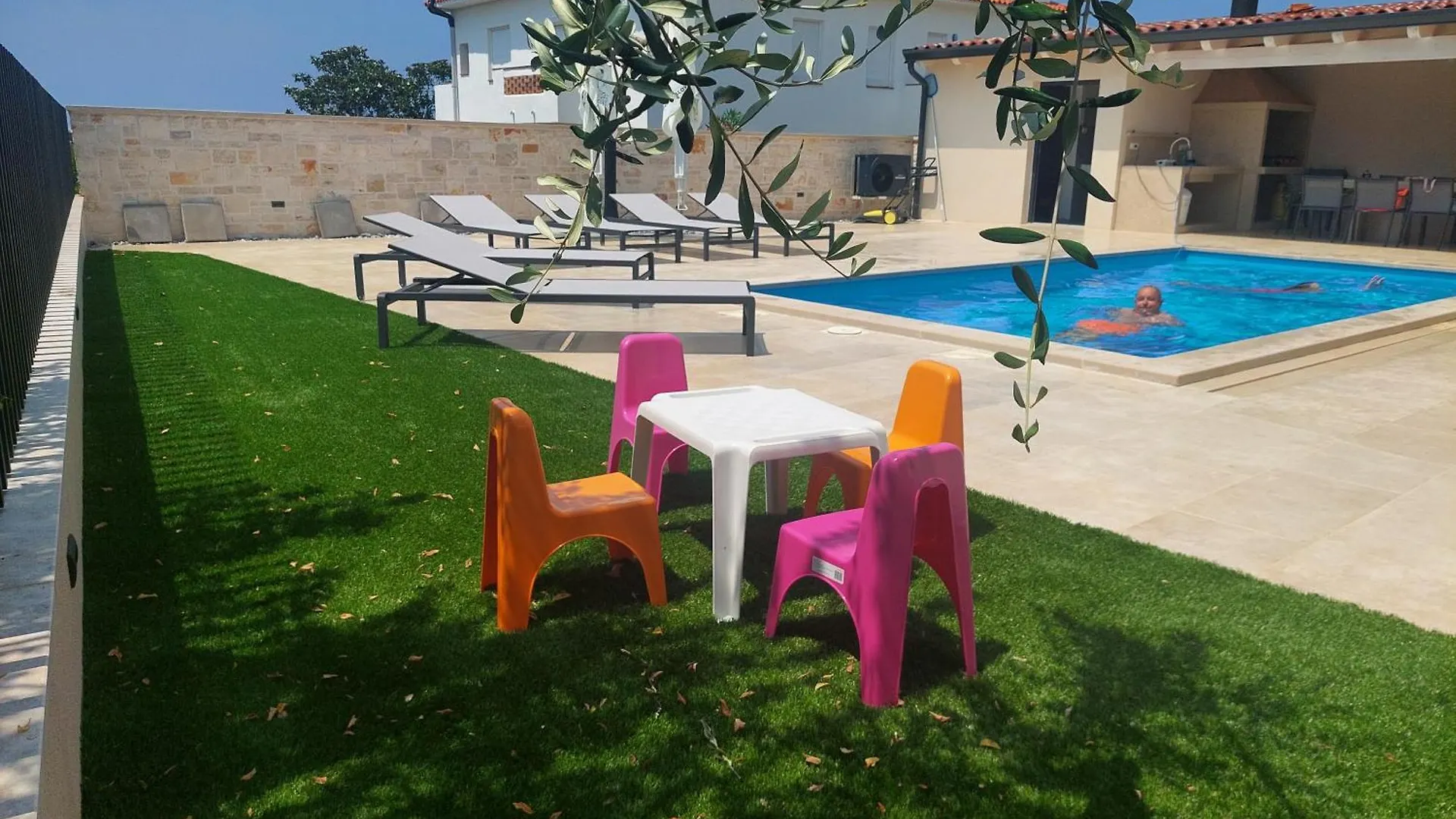 Villa Faro - New House, Near Beaches, Heated Pool, Playroom, Bbq, Salvore - Istria